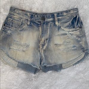 ✨Vanilla Star high waisted denim shorts